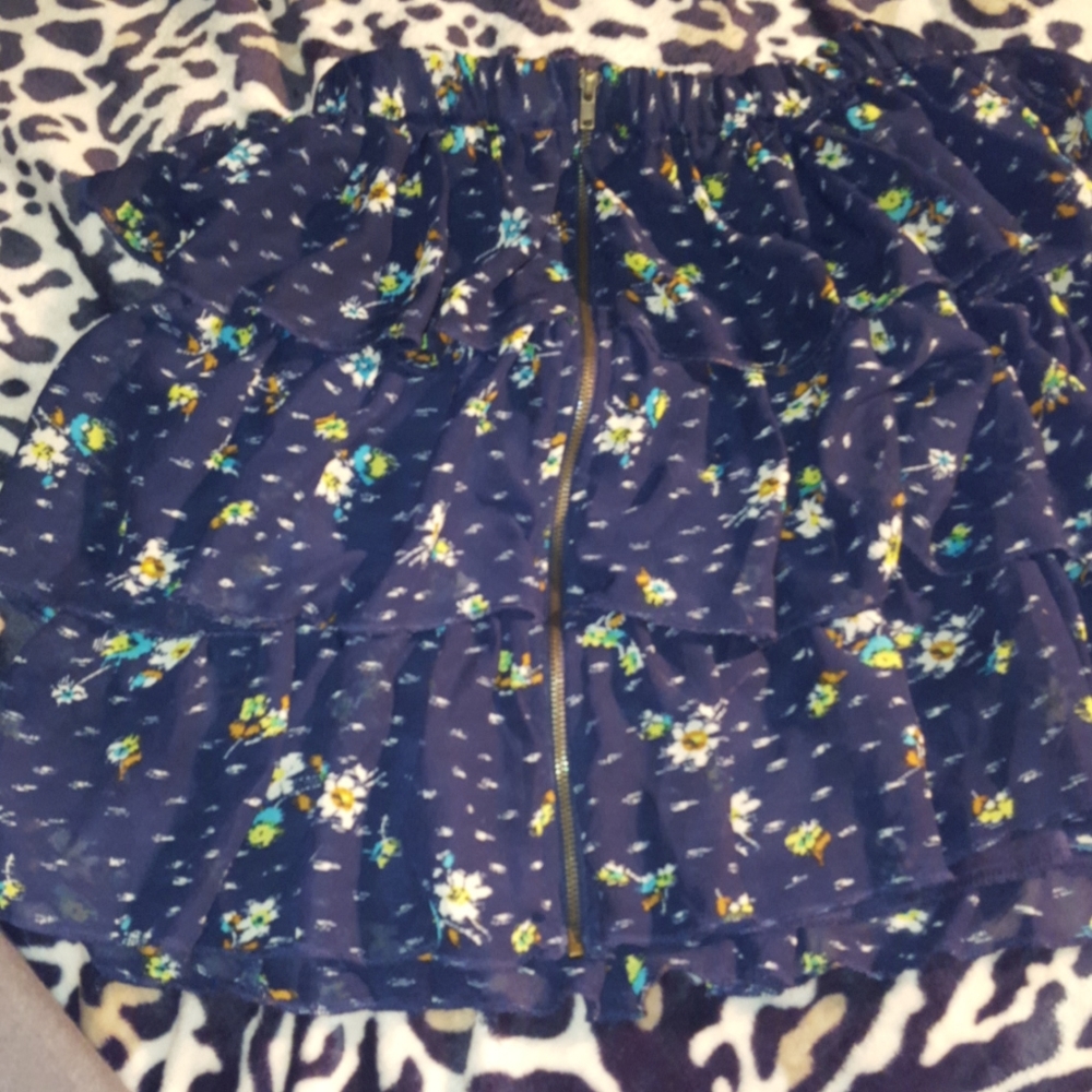 Flower print skirt